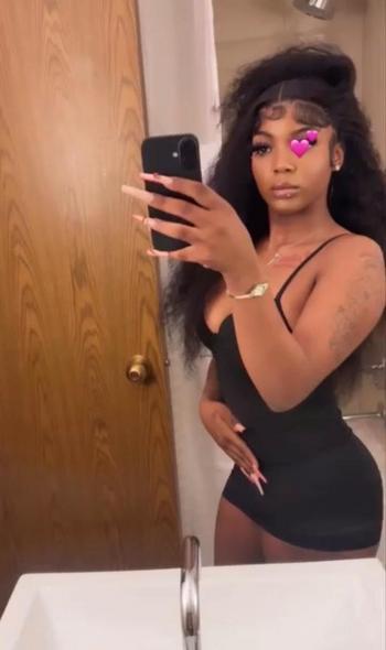 Sexcc fat ma, 20  female escort, Madison