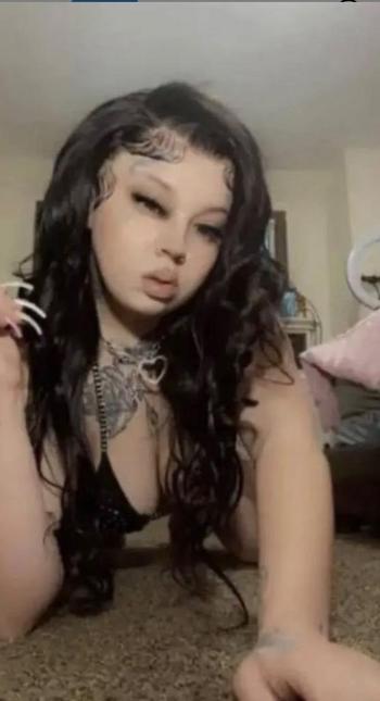 Loyal , 25  female escort, Madison