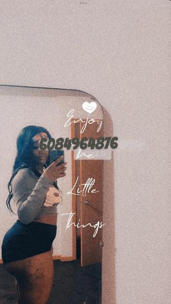 Asia, 21  female escort, Madison